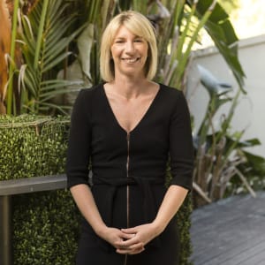 Property Agent Carley Eder