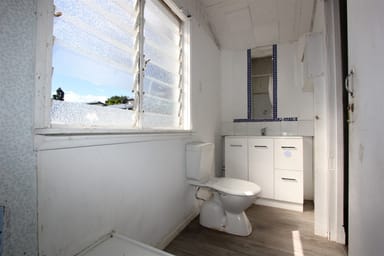 Property 18 Green St, BOOVAL QLD 4304 IMAGE 0