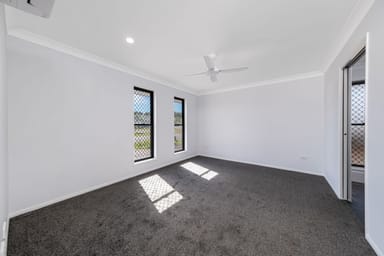 Property 7 Burlington Street, Lammermoor QLD 4703 IMAGE 0