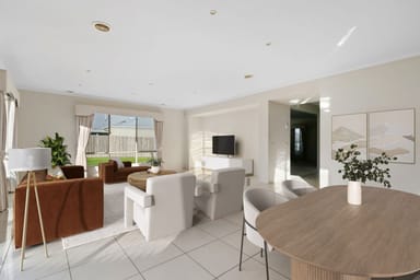 Property 15 Woodhall Close, Traralgon VIC 3844 IMAGE 0