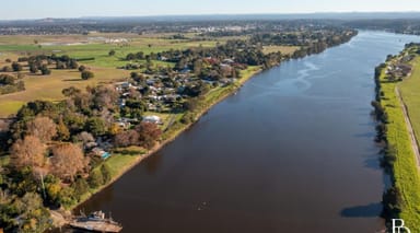 Property 2 Southern Road, Terara NSW 2540 IMAGE 0