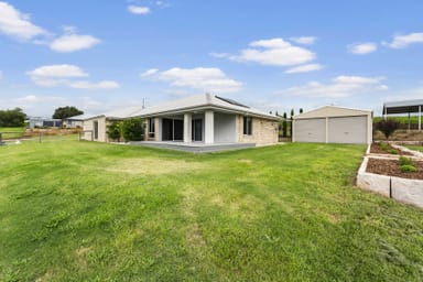 Property 24 Phipps Drive, MERINGANDAN WEST QLD 4352 IMAGE 0