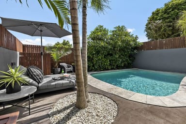 Property 70 Morehead Avenue, Norman Park QLD 4170 IMAGE 0