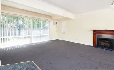Property 8 Inglewood Avenue, Noble Park North VIC 3174 IMAGE 0