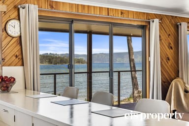 Property 20 Sunset Drive, GARDEN ISLAND CREEK TAS 7112 IMAGE 0