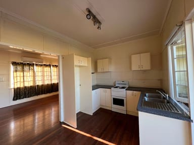 Property 10 East Street, Wandoan QLD 4419 IMAGE 0