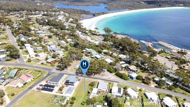 Property 18 Bay View Avenue, BINALONG BAY TAS 7216 IMAGE 0