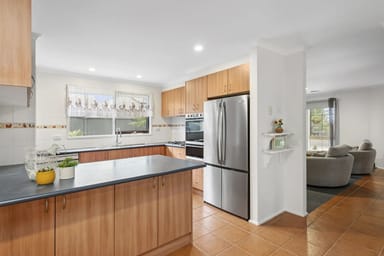 Property 33 Saint Catherines Court, Mornington VIC 3931 IMAGE 0