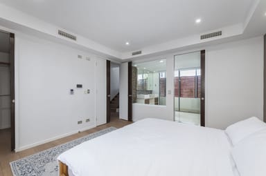 Property 3 Second Avenue, Broadbeach QLD 4218 IMAGE 0