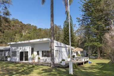 Property 8 Ross Smith Parade, Great Mackerel Beach NSW 2108 IMAGE 0