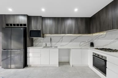 Property 6/21-23 Balanada Avenue, Chipping Norton NSW 2170 IMAGE 0