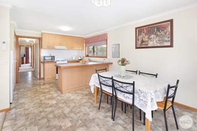 Property 7 Leigh Court, DEREEL VIC 3352 IMAGE 0