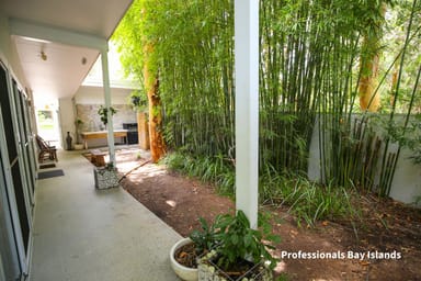 Property 27 - 29 Alexander Street, Macleay Island QLD 4184 IMAGE 0