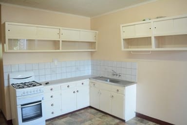 Property 2/122a Russell Street, Toowoomba City QLD 4350 IMAGE 0