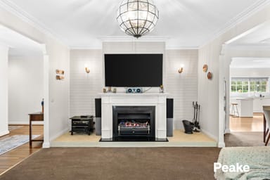 Property 19 Parkside Boulevard, LYSTERFIELD SOUTH VIC 3156 IMAGE 0