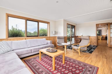 Property 32 Trewhella Drive, Newham VIC 3442 IMAGE 0
