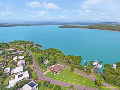 Property 1 Sunset Drive, SARINA BEACH QLD 4737 IMAGE 0