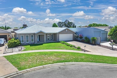 Property 8 Yeovil Court, Echuca VIC 3564 IMAGE 0