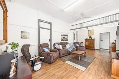 Property 34 Robertson Street, TORBANLEA QLD 4662 IMAGE 0