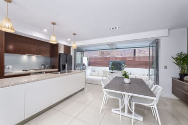 Property 3 Second Avenue, Broadbeach QLD 4218 IMAGE 0