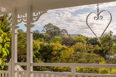 Property 10 Ward Street, Eumundi QLD 4562 IMAGE 0