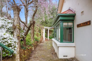 Property 4 Baldwin Avenue, Upper Ferntree Gully VIC 3156 IMAGE 0