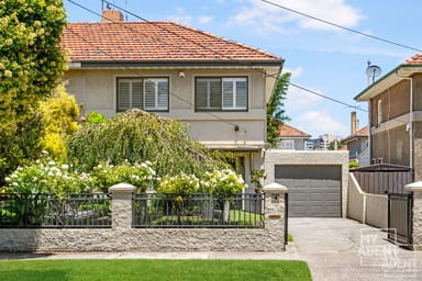 Property 10 Crichton Avenue, Port Melbourne VIC 3207 IMAGE 0