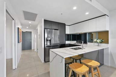 Property 5309, 5 Harbour Side Court, Biggera Waters QLD 4216 IMAGE 0