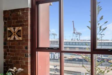 Property 165, 51 Beach Street, Fremantle WA 6160 IMAGE 0