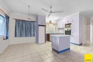 Property 24 Golden Grove Drive, BENTLEY PARK QLD 4869 IMAGE 0