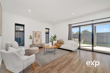 Property 8 Palomino Parade, Wynn Vale SA 5127 IMAGE 0