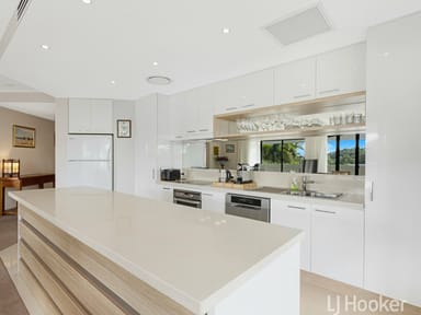 Property 305, 468 Esplanade, Torquay QLD 4655 IMAGE 0
