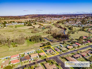 Property 15 Centennial Close, ARMIDALE NSW 2350 IMAGE 0