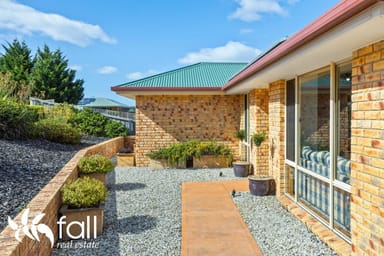 Property 11 Corsair Place, Huntingfield TAS 7055 IMAGE 0