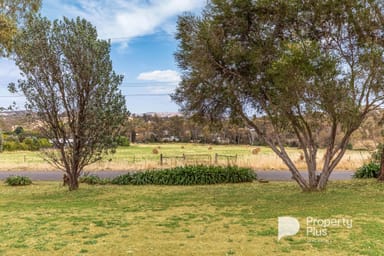 Property 35 & 35A Mills Road, HARCOURT VIC 3453 IMAGE 0