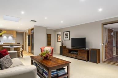Property 38 Maroong Drive, Research VIC 3095 IMAGE 0