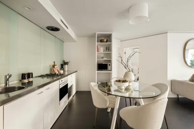 Property 44, 6 Greenknowe Avenue, Elizabeth Bay NSW 2011 IMAGE 0