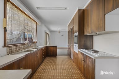 Property 21 Woodbury Court, Strathdale VIC 3550 IMAGE 0