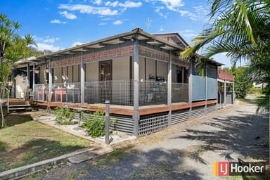 Property 22 Powers Street, Burnett Heads QLD 4670 IMAGE 0