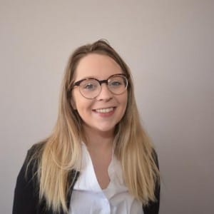 Property Agent Annie-Jo Ross