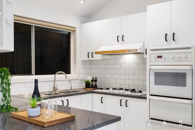 Property 11 Barley Court, Delahey VIC 3037 IMAGE 0