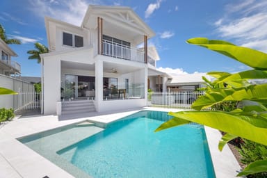 Property 15 Cuckoo Crescent, Burleigh Waters QLD 4220 IMAGE 0