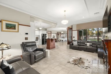 Property 16 Licola Street, Yarrambat VIC 3091 IMAGE 0