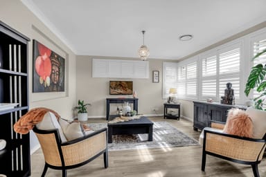 Property 24 James Riley Drive, GLENMORE PARK NSW 2745 IMAGE 0
