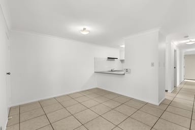 Property Unit 4, 4-6 Crosby Street, DARLING HEIGHTS QLD 4350 IMAGE 0