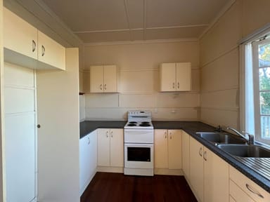 Property 10 East Street, Wandoan QLD 4419 IMAGE 0