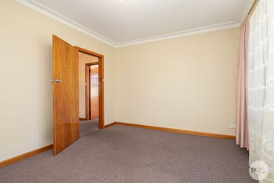 Property 6 Dermot Street, WENDOUREE VIC 3355 IMAGE 0