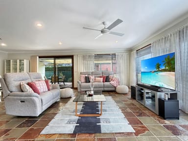 Property 33 Belbowrie Parade, MALONEYS BEACH NSW 2536 IMAGE 0