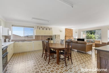 Property 44 Garside Road, MOLLYMOOK BEACH NSW 2539 IMAGE 0