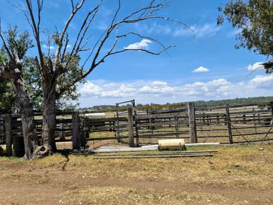 Property 2073 Kingsthorpe Haden Road, GOOMBUNGEE QLD 4354 IMAGE 0